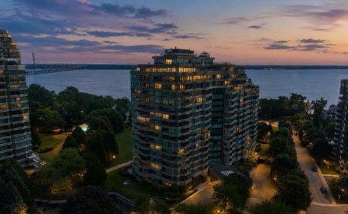 Condo in Montréal, Quebec, Canada 1