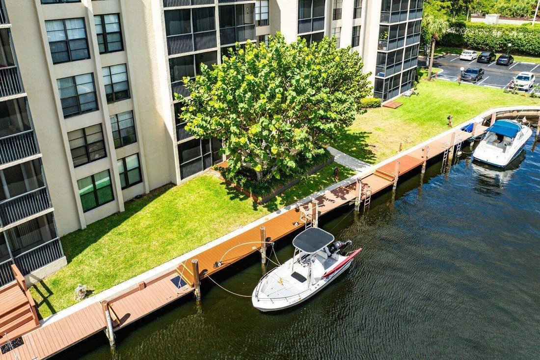 Condo in Boca Raton, Florida, United States 5 - 18646959