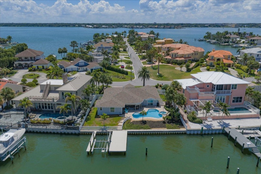 House in Belleair Beach, Florida, United States 3 - 18642706