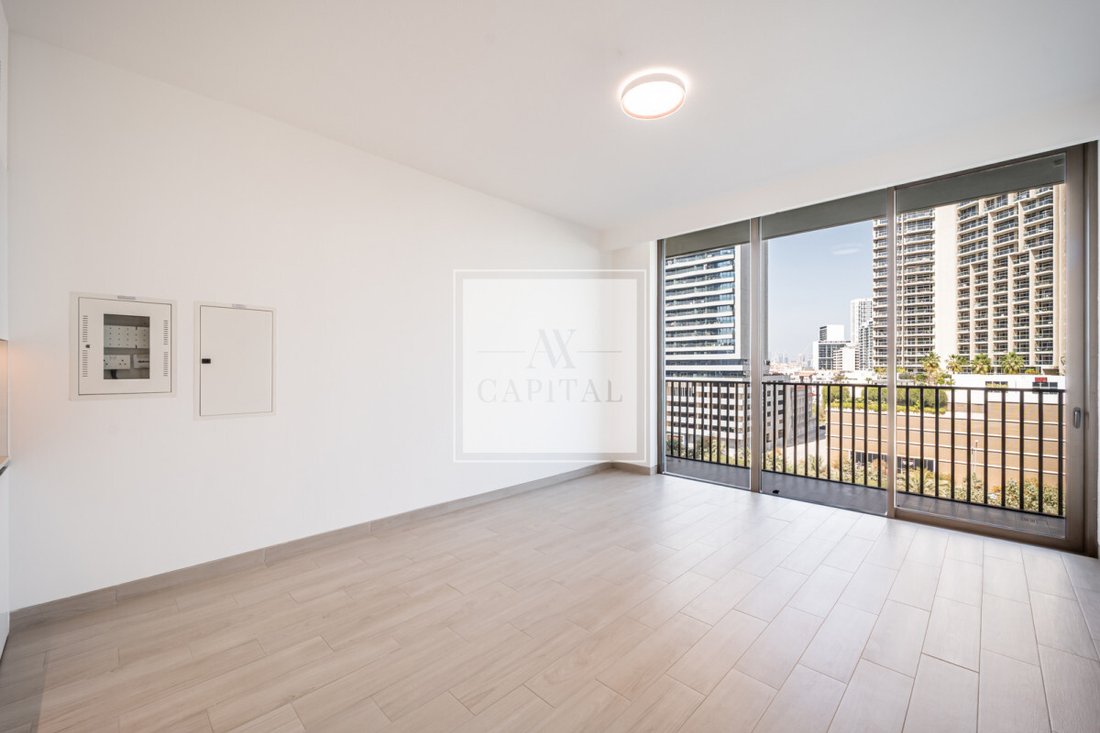 Apartment in JVC / Jumeirah Village Circle, Dubai, United Arab Emirates 2 - 18648175