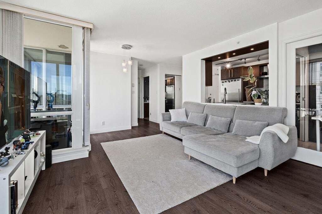 Condo in Vancouver, British Columbia, Canada 5 - 18643870