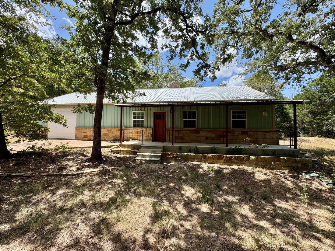 House in Elgin, Texas, United States 3 - 18641893
