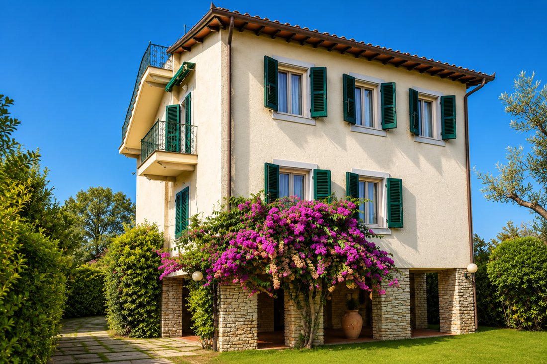 Villa in Center, Forte dei Marmi, Tuscany 1 - 18647433