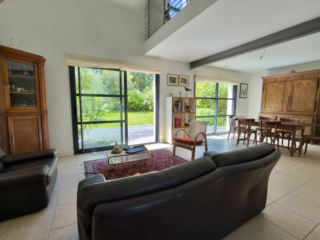House in Larmor-Baden, Brittany, France 1 - 16948396