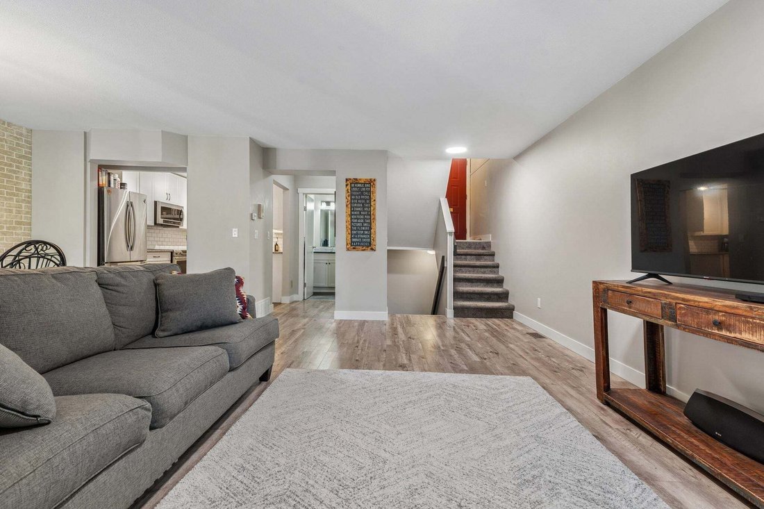 Townhouse in Coquitlam, British Columbia, Canada 5 - 18643931