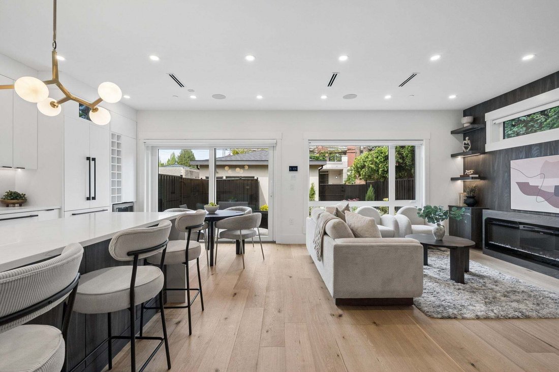 Condo in Vancouver, British Columbia, Canada 2 - 18643734