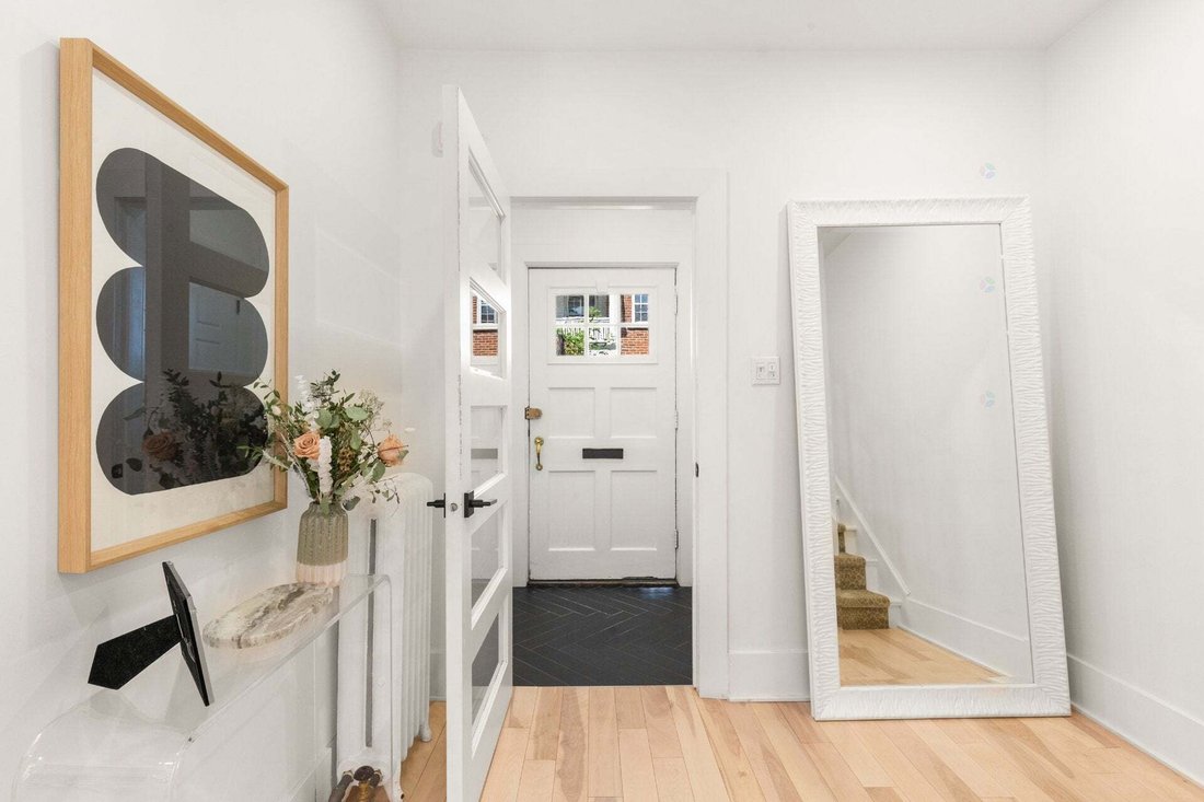 Condo in Montréal, Quebec, Canada 2 - 18643301