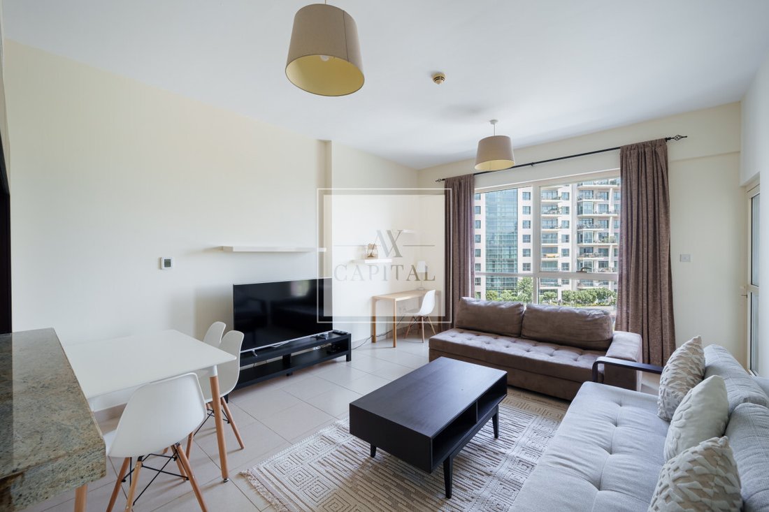 Apartment in Al Thanyah 3, Al Thanyah, Dubai 1 - 18647757
