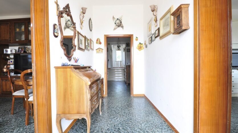 House in Venturina Terme, Campiglia Marittima, Tuscany 4 - 17672541