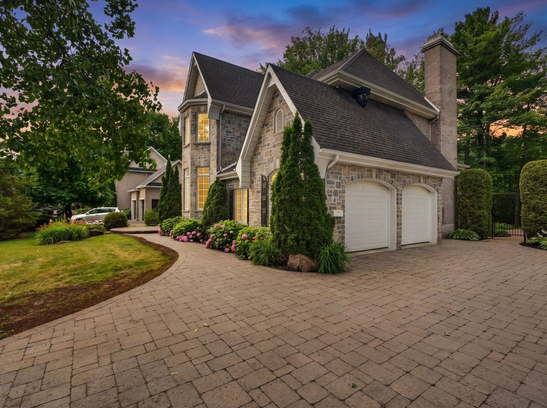 House in Blainville, Quebec, Canada 2 - 18643836