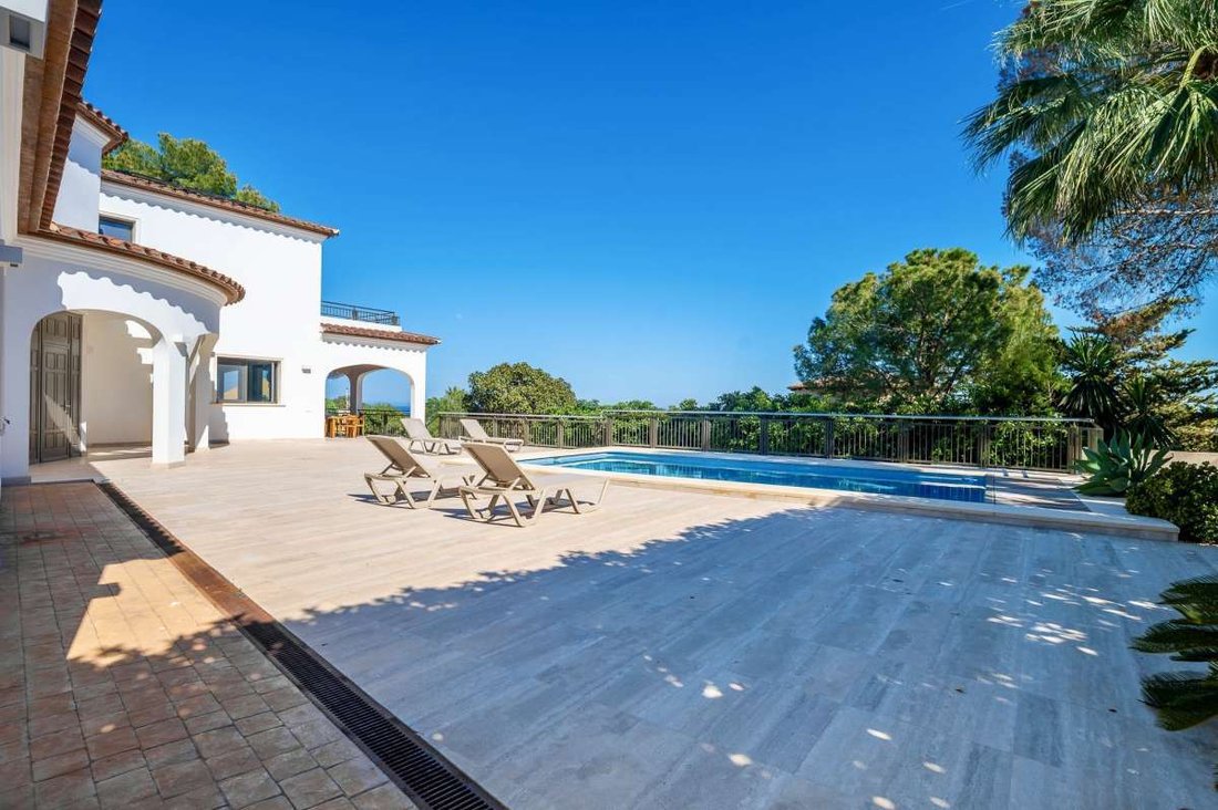 Villa in Moraira, Teulada, Valencian Community 4 - 18644235