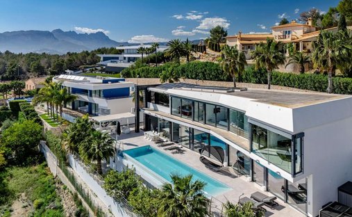 Villa in Calp, Land Valencia, Spanien 1