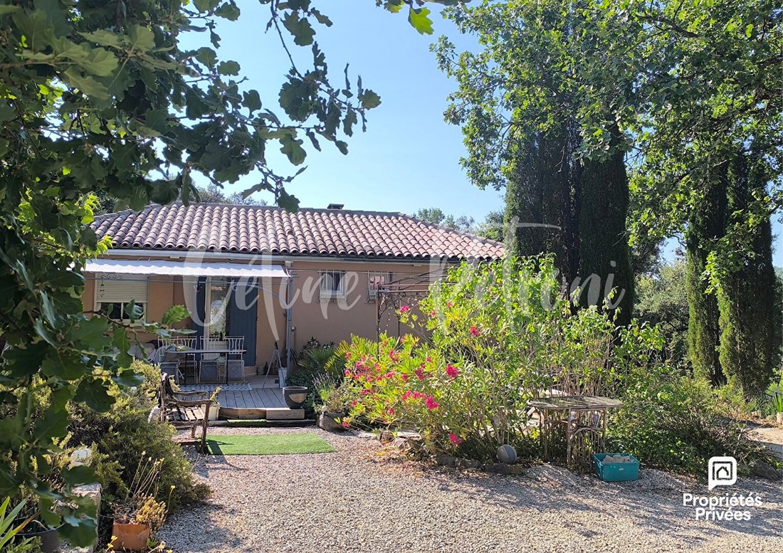 Villa in Le Thoronet, Provence-Alpes-Côte d'Azur, France 2 - 18644704