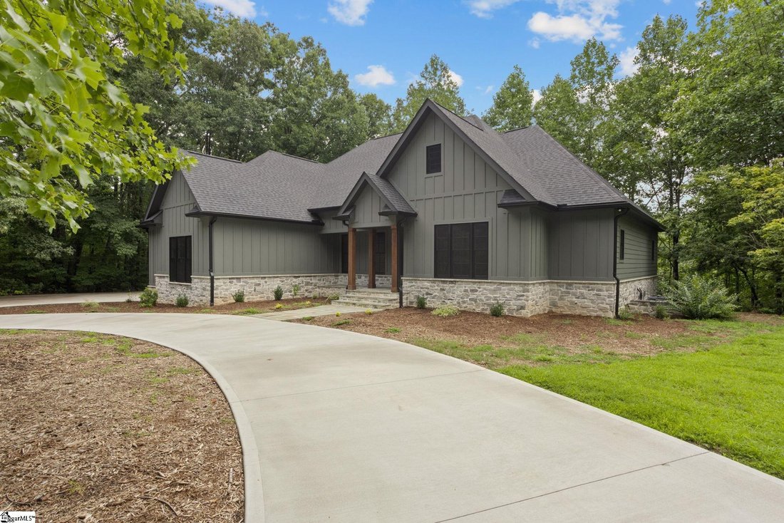 House in Travelers Rest, South Carolina, United States 2 - 17059665