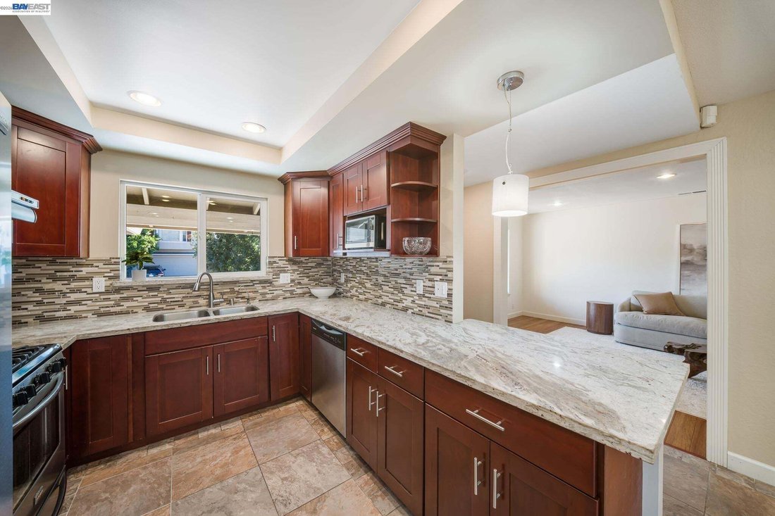 House in San Jose, California, United States 5 - 18646077