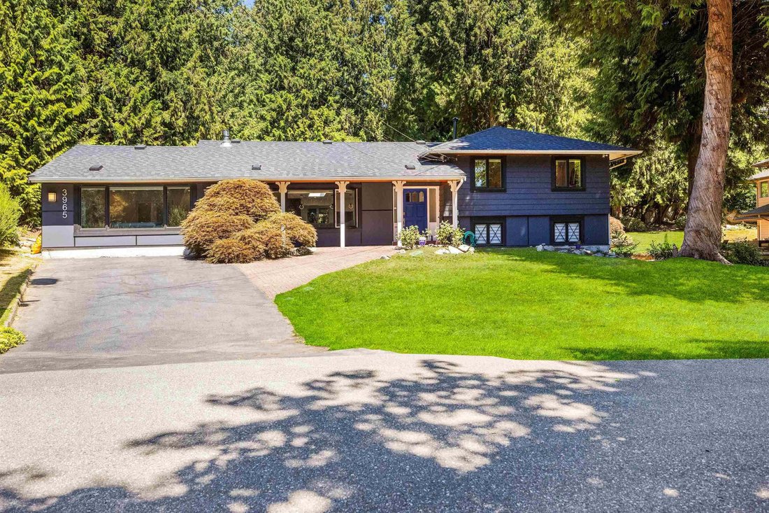 House in West Vancouver, British Columbia, Canada 1 - 18643523