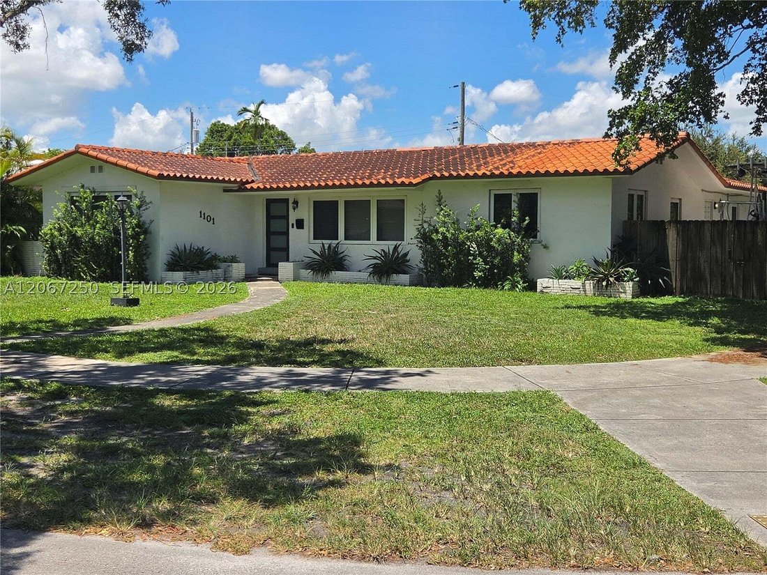 House in Miami Springs, Florida, United States 3 - 18646143