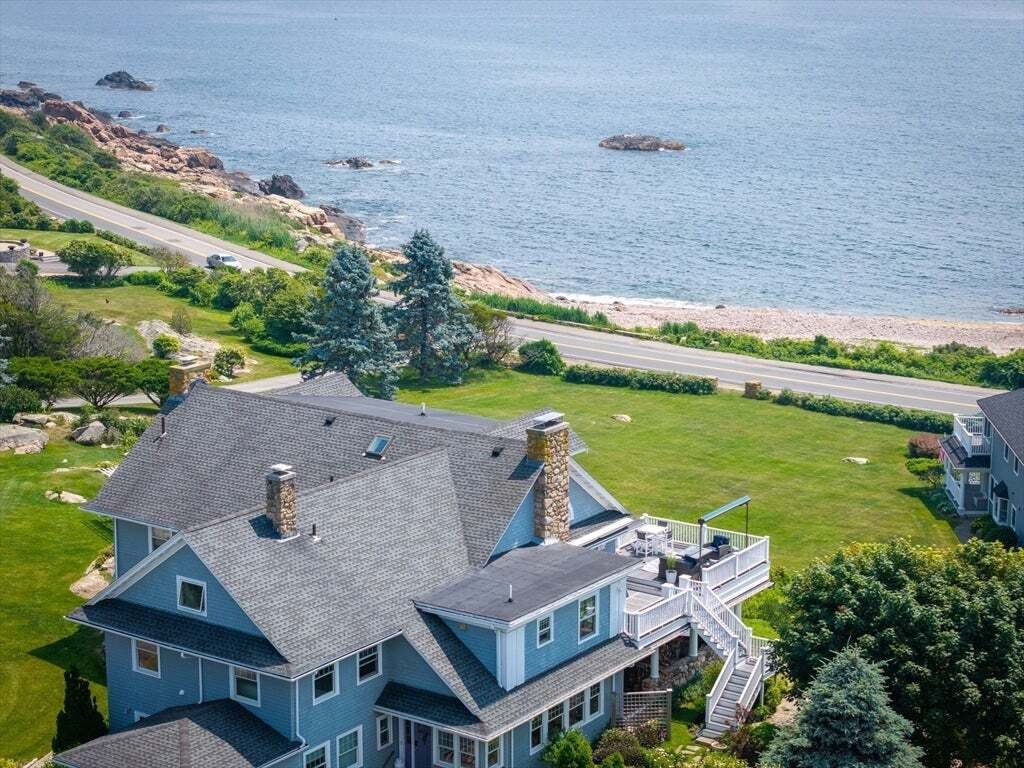 Condo in Gloucester, Massachusetts, United States 1 - 18643362