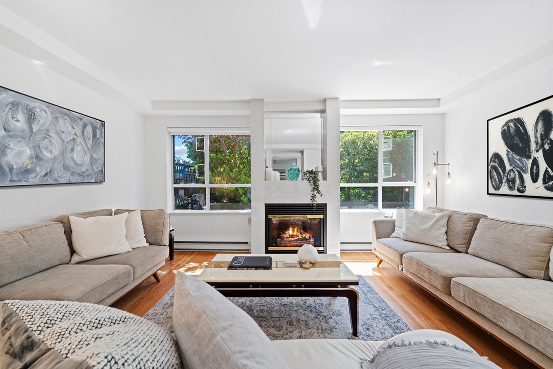 Condo in Vancouver, British Columbia, Canada 3 - 18643861
