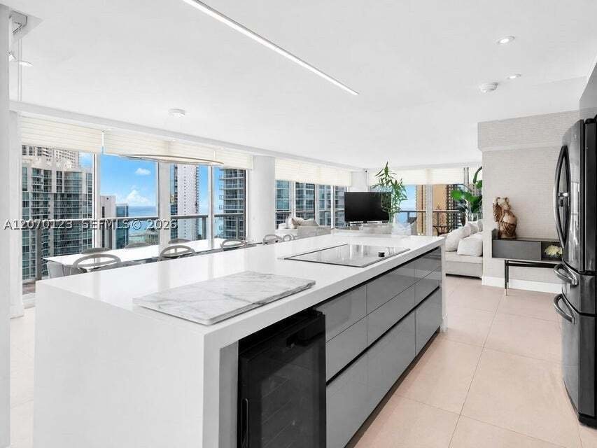 Condo in Golden Beach, Florida, United States 3 - 18646190