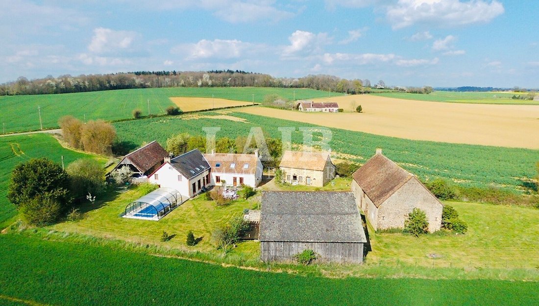 House in Fresnay-sur-Sarthe, Pays de la Loire, France 2 - 18642467