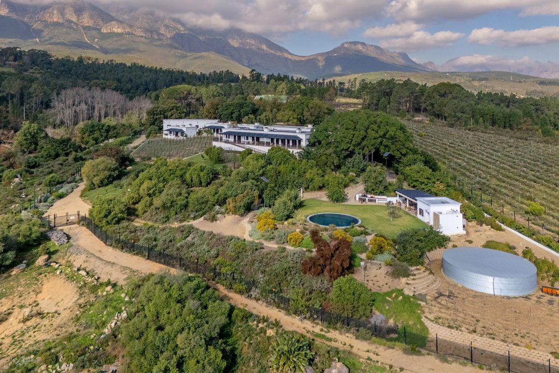 Wellington, Western Cape, South Africa 1 - 18645488