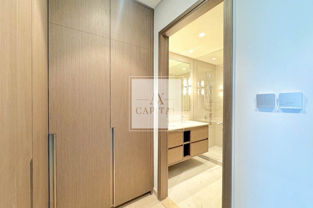 Apartment in Burj Khalifa Lake, Downtown Dubai, Dubai 5 - 18648256