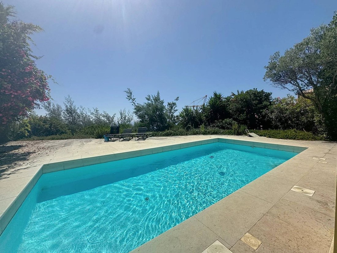 Villa in Brusquet-Retenaou-Devens, Vallauris, France 3 - 15963769