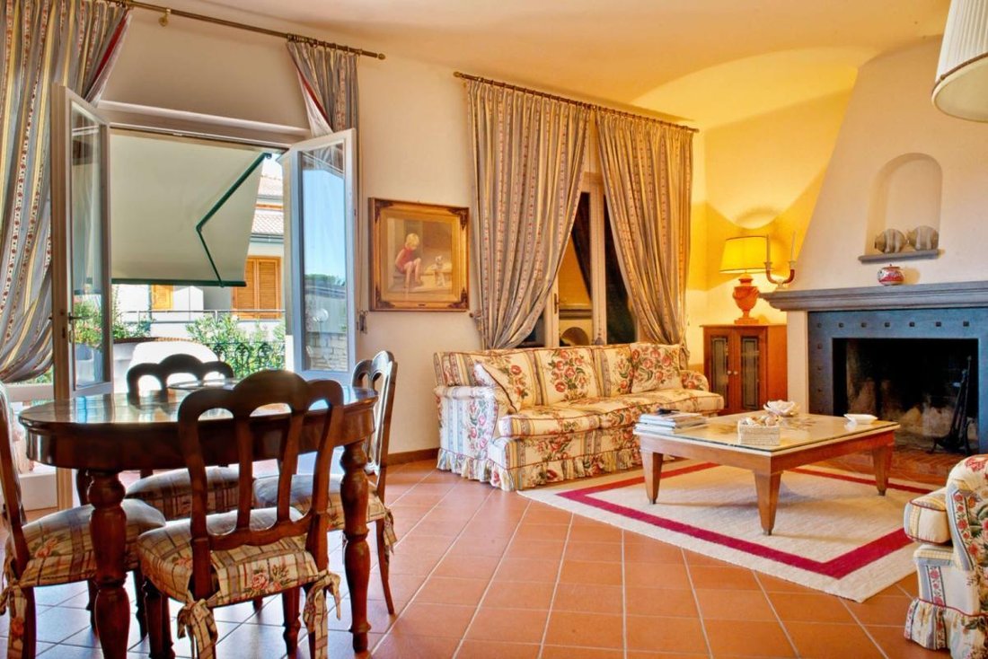 Villa in Center, Forte dei Marmi, Tuscany 4 - 18647433