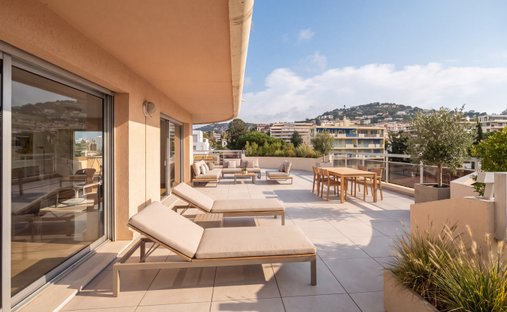 Appartement à Saint Nicolas, Cannes, France 1
