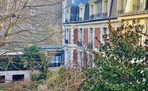 Apartment in Bois de Boulogne, Paris 16e Arrondissement, Paris 1