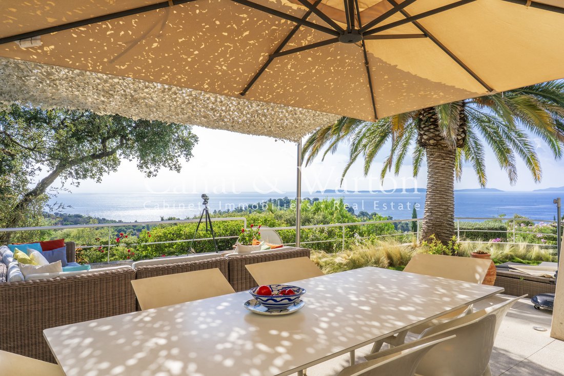 Villa in Rayol-Canadel-sur-Mer, Provence-Alpes-Côte d'Azur, France 3 - 16570839