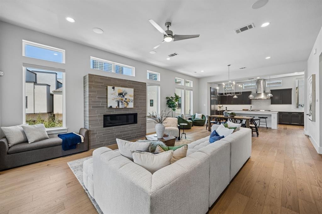 House in Plano, Texas, United States 2 - 18642477