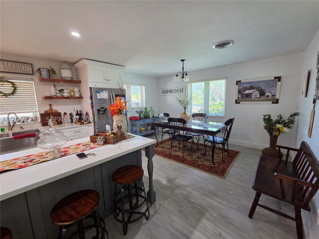 House in Miami Springs, Florida, United States 5 - 18646143