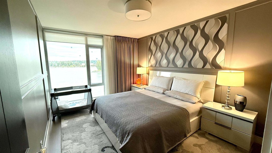 Condo in New Westminster, British Columbia, Canada 4 - 18643842