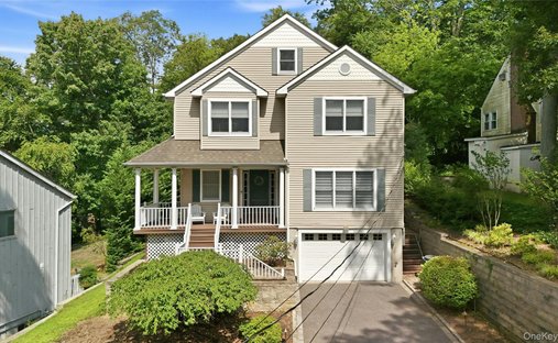 House in Centerport, New York, United States 1
