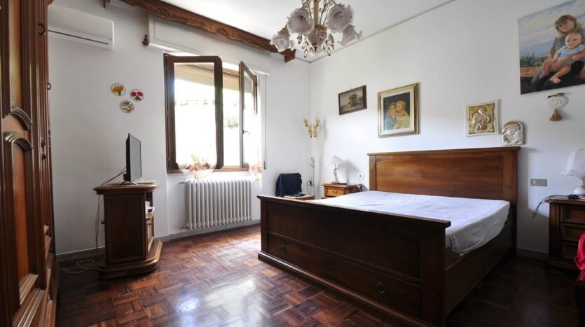 House in Venturina Terme, Campiglia Marittima, Tuscany 5 - 17672541