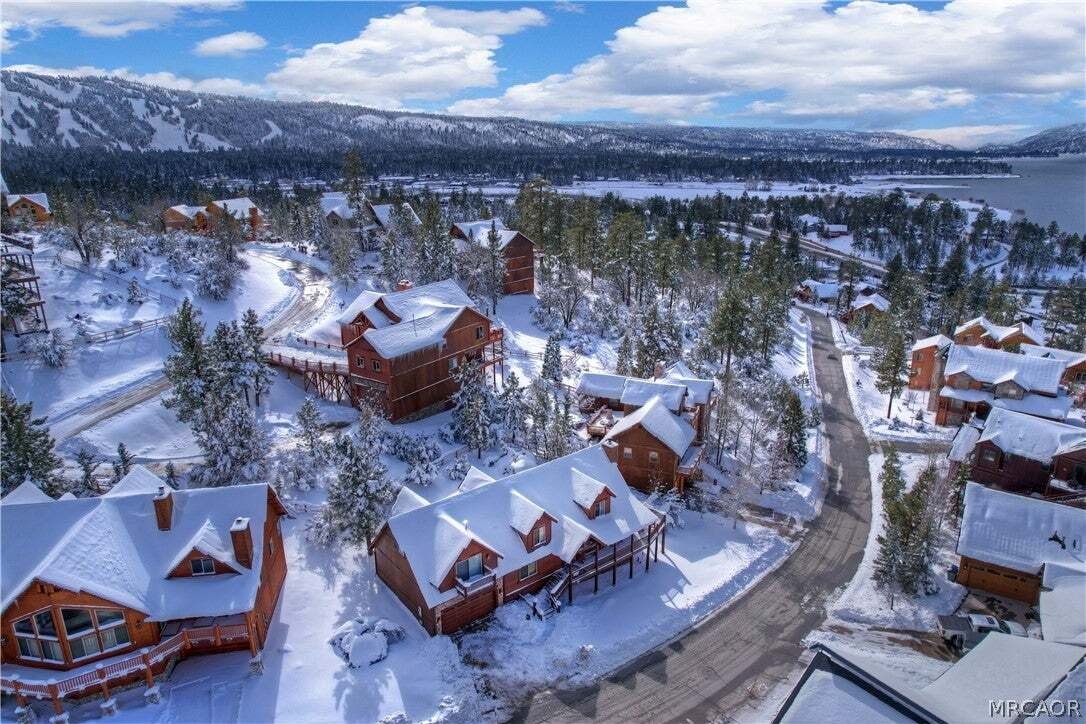 House in Big Bear Lake, California, United States 2 - 18645428