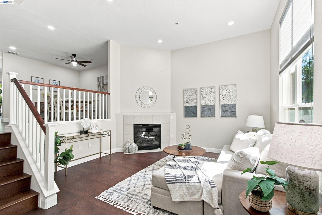 Townhouse in San Jose, California, United States 4 - 18646163