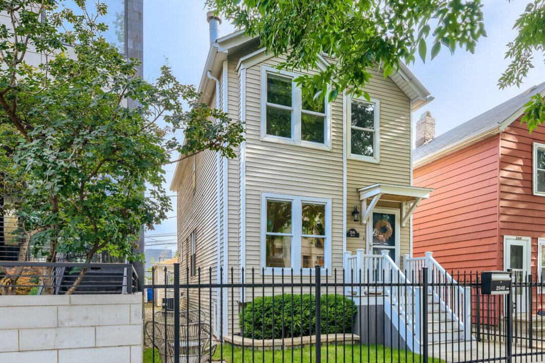 House in Chicago, Illinois, United States 2 - 18642165