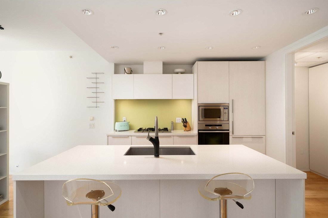 Condo in Vancouver, British Columbia, Canada 4 - 18644050