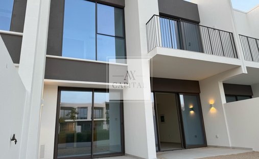 Townhouse in Dubai, United Arab Emirates 1