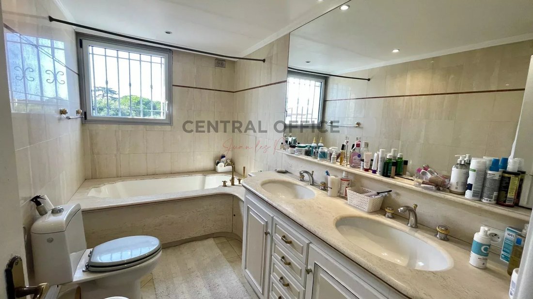 Apartment in Ponteil, Antibes, France 4 - 18582475