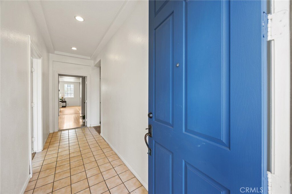 House in Chino, California, United States 3 - 18646869
