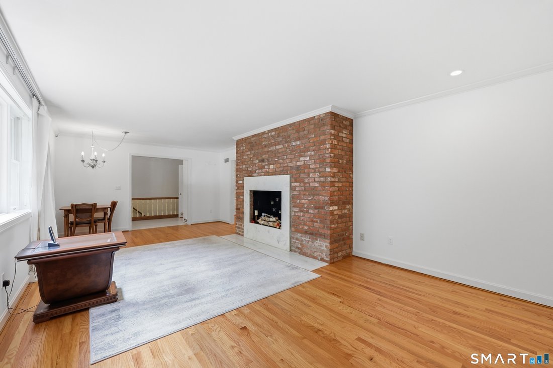 House in Simsbury, Connecticut, United States 5 - 18562662