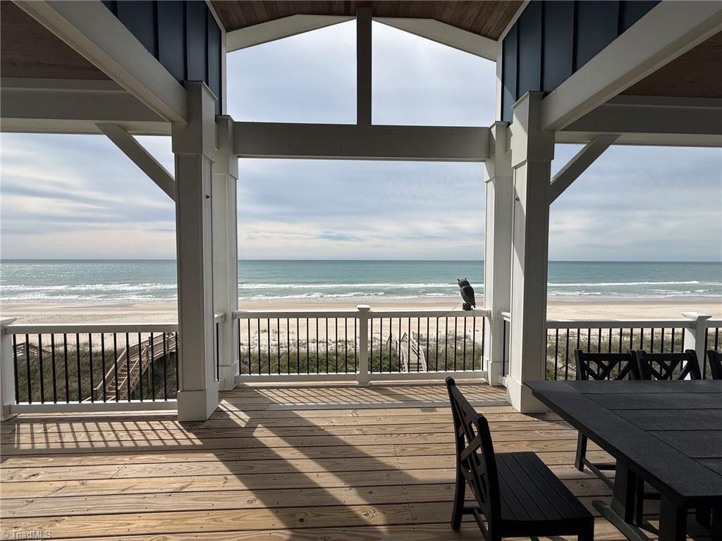 House in North Topsail Beach, North Carolina, United States 2 - 18646939
