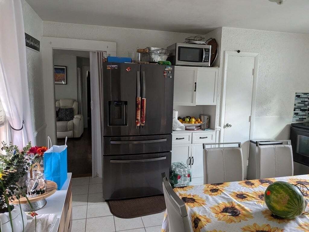 House in Peabody, Massachusetts, United States 4 - 18648326