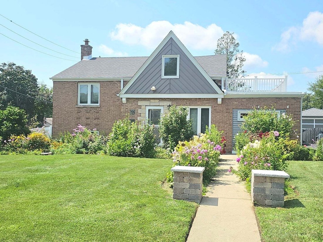 House in Villa Park, Illinois, United States 1 - 18642384