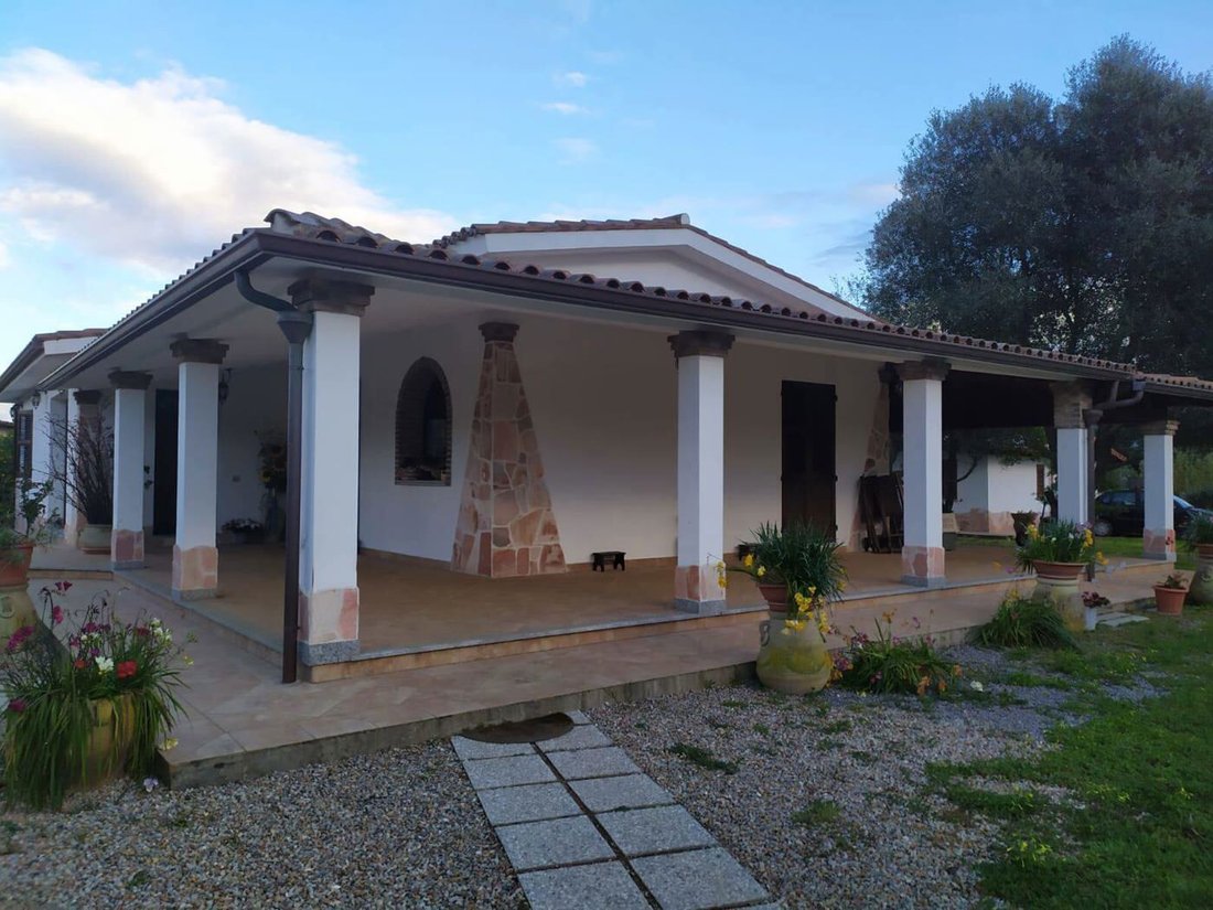 Villa in Iglesias, Sardinia, Italy 5 - 18646203