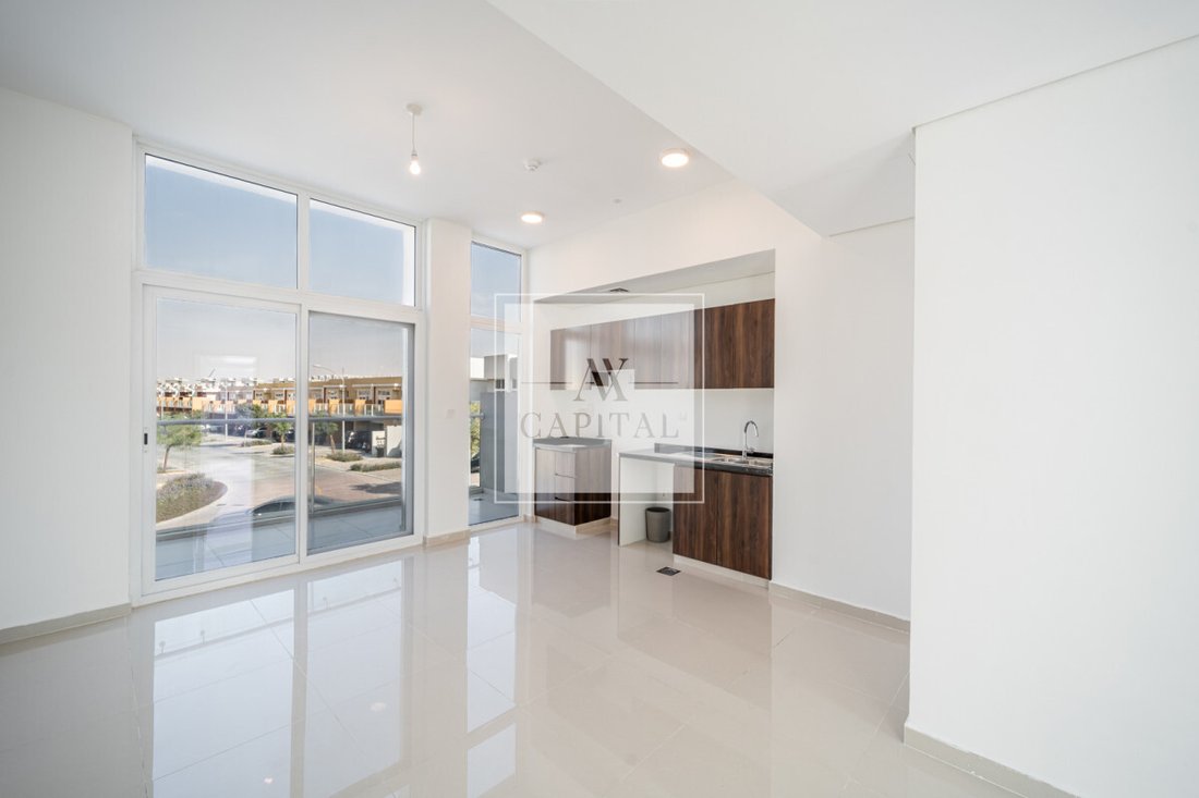Apartment in JVC / Jumeirah Village Circle, Dubai, United Arab Emirates 5 - 18648235